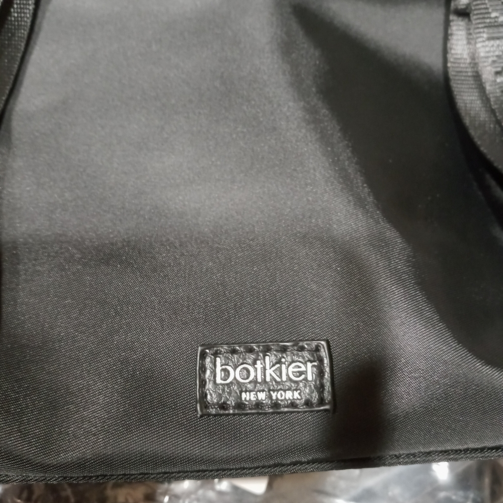Botkier New York Trigger Backpack - Picture 8 of 10